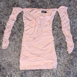 Pink Off-Shoulder Long Sleeve Bodycon Dress
